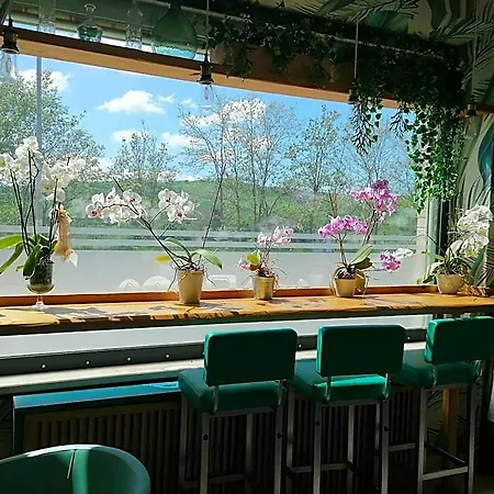 Le 2 Rose Hotel
